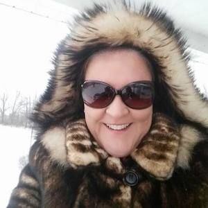 Meet your Posher, Daphne